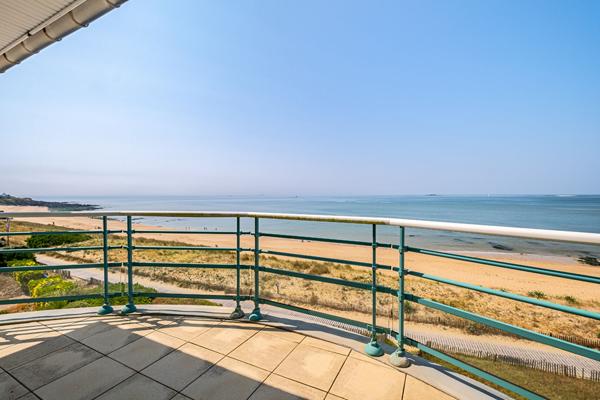 Villa Sur La Plage De Bonne Source