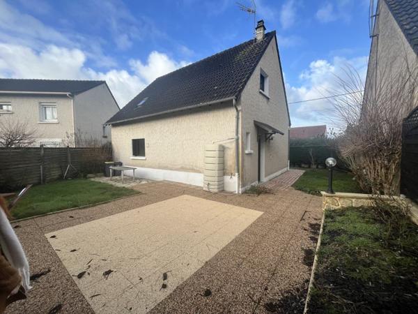 Maison à vendre |  Saint-Pantaléon-de-Larche |  4 pièces | 101 m²