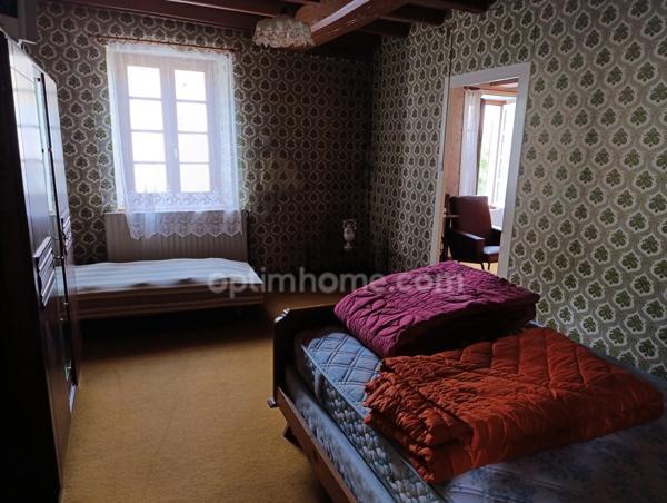 petite longère + 2 petit appartement indépendants