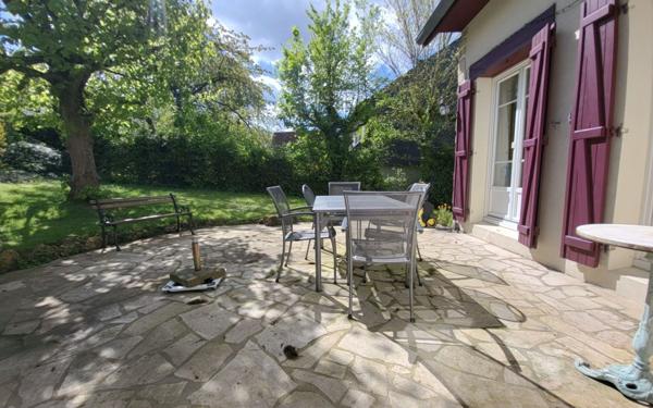 Maison à vendre    6 pièces • 130 m2 Aigremont