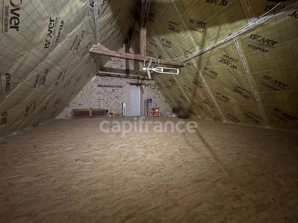 Dpt Dordogne (24), à vendre  maison P8 de 292,68 m² - Terrain de 1 777,00 m²