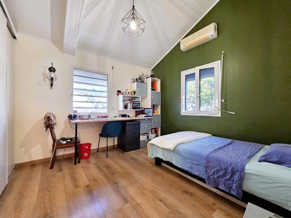 Maison T4 rénovée + studio indépendant neuf – Vue océan – Plateau Caillou