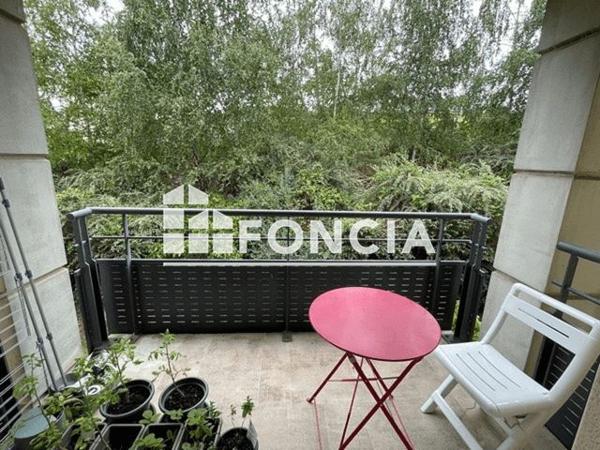 Location Appartement 2 pièces 33 m² - 20 AV DES NATIONS Onet Le Chateau 12850