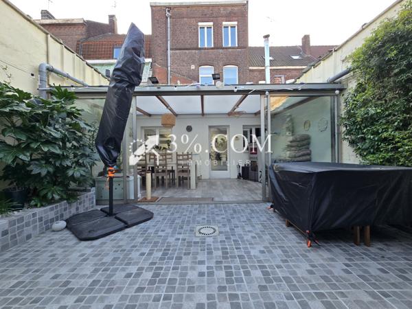 Maison 6 pièce(s) 5 chambre(s) 200 m²