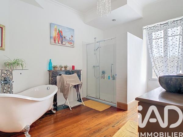 Maison à vendre 9 pièces 285 m² La Limouzinière