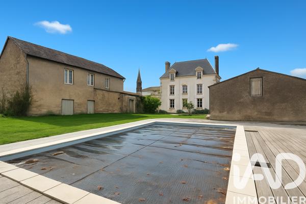 Maison à vendre 9 pièces 285 m² La Limouzinière