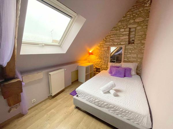 SUD DE CHAUMONT EN VEXIN village recherché à moins de 30 minutes de CERGY-PONTOISE maison en pierre de 125 m² / 5 chambres dont une suite parentale / garage + cave sur 345 m² de terrain