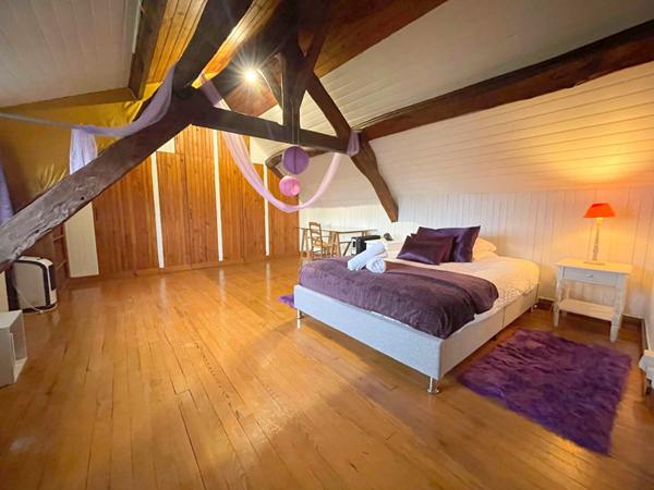 SUD DE CHAUMONT EN VEXIN village recherché à moins de 30 minutes de CERGY-PONTOISE maison en pierre de 125 m² / 5 chambres dont une suite parentale / garage + cave sur 345 m² de terrain