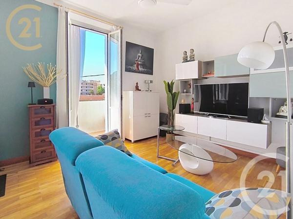 Appartement T3 à vendre  3 pièces - 46,01 m 2   LE CANNET  - 06
