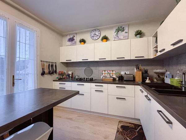 A vendre Maison 155 m² habitable, garage, jardin à 5 mn Angers sud MURS ERIGNE