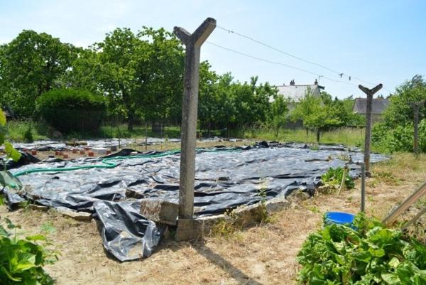 Maison de bourg proche Evron avec de très beaux volumes