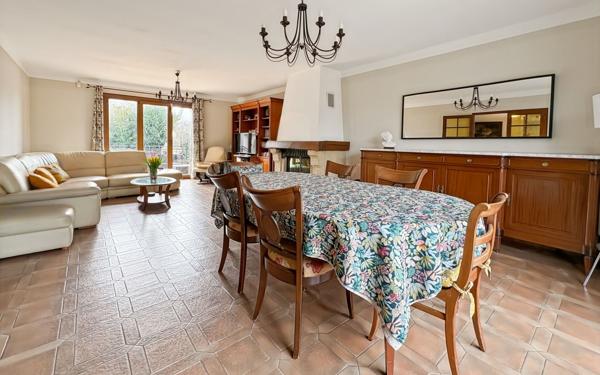 Maison à vendre    7 pièces • 169 m2 Draveil