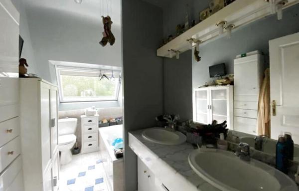 Maison avec jardin clos