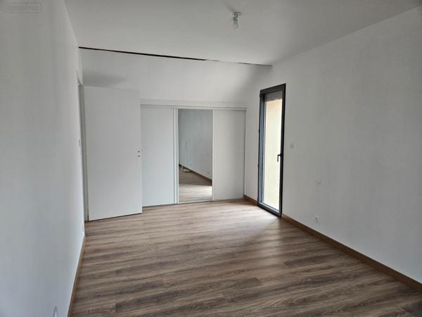 Maison individuelle à louer à Sauvigny-le-Bois dans l'Yonne (89200), ref : MAISON AVEC DEPENDANCES A LOUER SAUVIGNY LE BOIS   
Montjalin