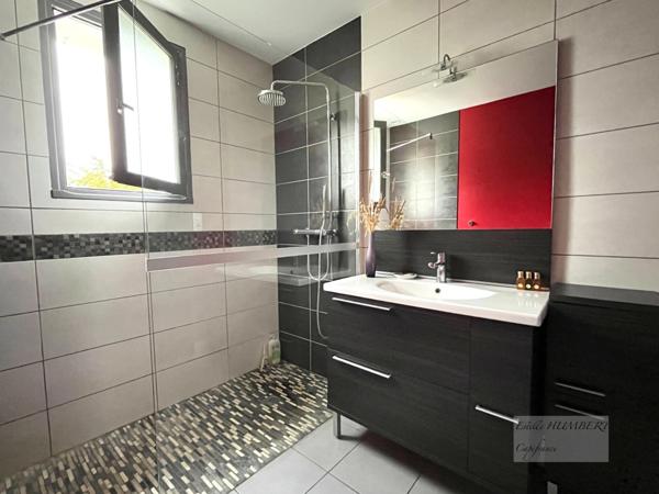 Maison 7 pièces LA JARRIE