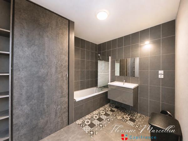 Maison 4 pièces à vendre  BONNEVILLE - THUET (74)