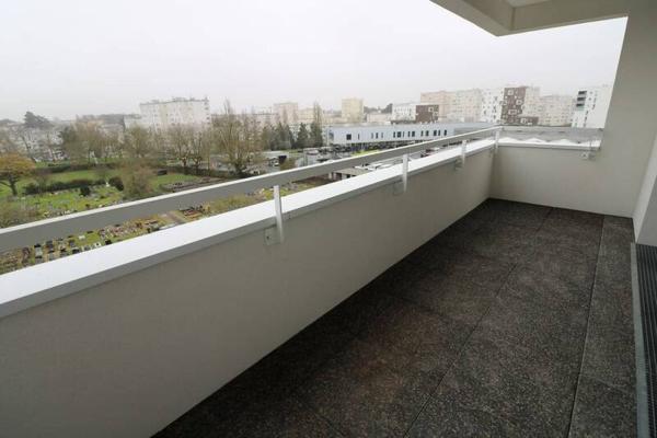 Appartement 2 pièces                                        - 44200 Nantes - Saint-Jacques-Ripossière Réf : 12254
