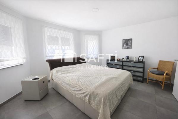 Découvrez cette belle maison familiale à Lachambre, offrant confort, modernité et aucun travaux à prévoir.