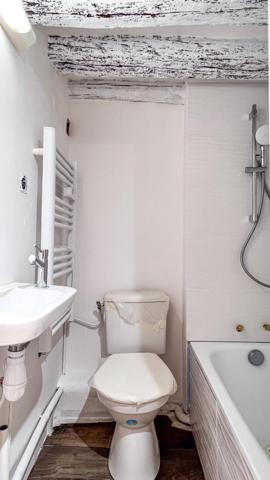 Au pied du Métro Jussieu