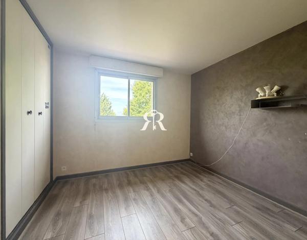 Vente Maison à Pont du chateau - 7 pièces, 177 m² | Raymond immobilier