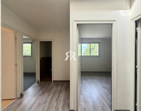 Vente Maison à Pont du chateau - 7 pièces, 177 m² | Raymond immobilier