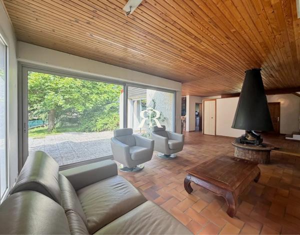 Vente Maison à Pont du chateau - 7 pièces, 177 m² | Raymond immobilier