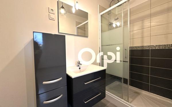 Appartement à louer    2 pièces •  Villeneuve-Saint-Germain