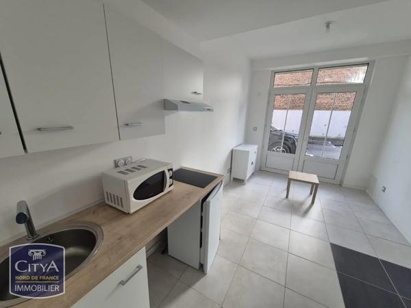 Appartement à louer 2 pièces 25.25m² Sin-le-Noble (59450)