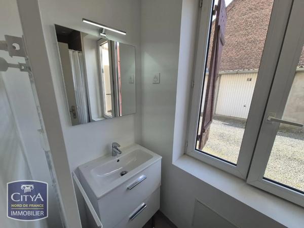 Appartement à louer 2 pièces 25.25m² Sin-le-Noble (59450)