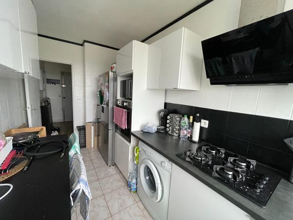 A Vendre, Box Fermé en sous-sol