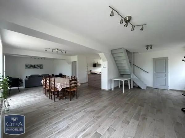 Maison à louer 6 pièces 188.68m² Montierchaume (36130)