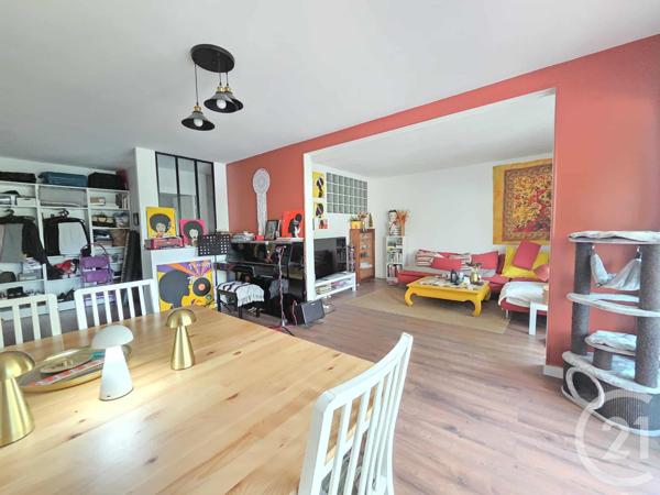 Appartement T4 à vendre  4 pièces - 82,59 m2 TOULON - 83