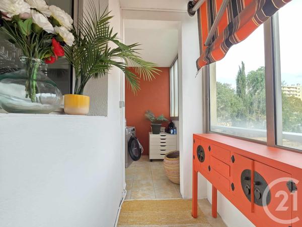 Appartement T4 à vendre  4 pièces - 82,59 m2 TOULON - 83