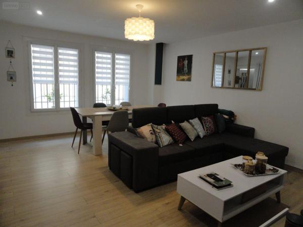 Maison de ville à vendre à Saint-Gilles dans le Gard (30800), ref : 11411/421 Maison de ville à vendre à Saint-Gilles dans le Gard (30800), ref : 11411/421