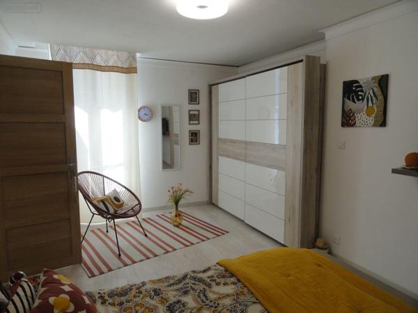 Maison de ville à vendre à Saint-Gilles dans le Gard (30800), ref : 11411/421 Maison de ville à vendre à Saint-Gilles dans le Gard (30800), ref : 11411/421