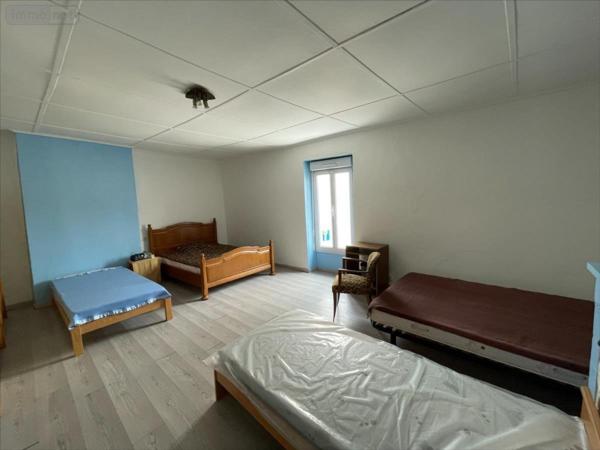 Maison de ville à vendre à Marans en Charente-Maritime (17230), ref : LE 373