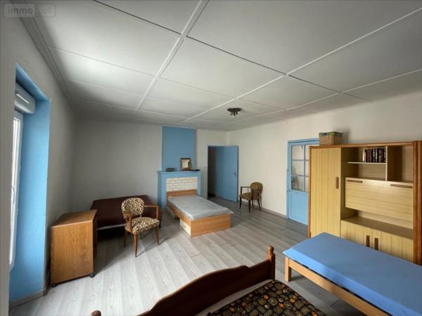 Maison de ville à vendre à Marans en Charente-Maritime (17230), ref : LE 373