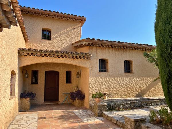 Maison à vendre à Peymeinade (06530) - Alpes-Maritimes
