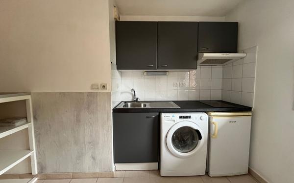 Appartement à vendre    2 pièces • 45,80 m2 Marseille 14