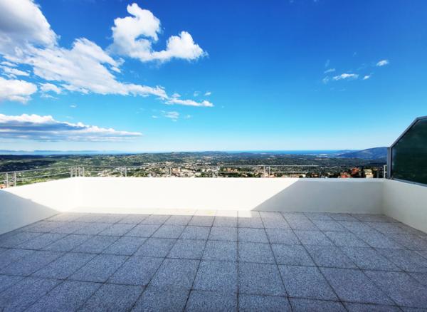 Magnifique T4 duplex de 71 m² avec terrasse et vue panoramique exceptionnelle de 34 m²