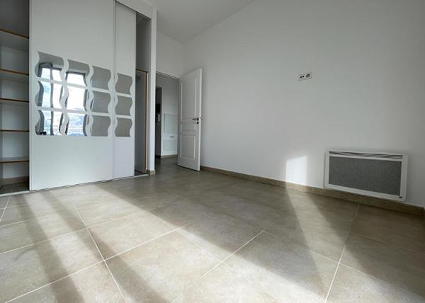 Magnifique T4  en duplex de 71 m² avec terrasse et vue panoramique exceptionnelle de 34 m²