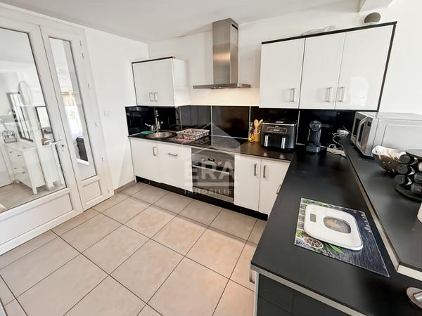 EXCLUSIVITE LES PENNES MIRABEAU - Appartement T4 de 95m2, avec jardin et stationnement
