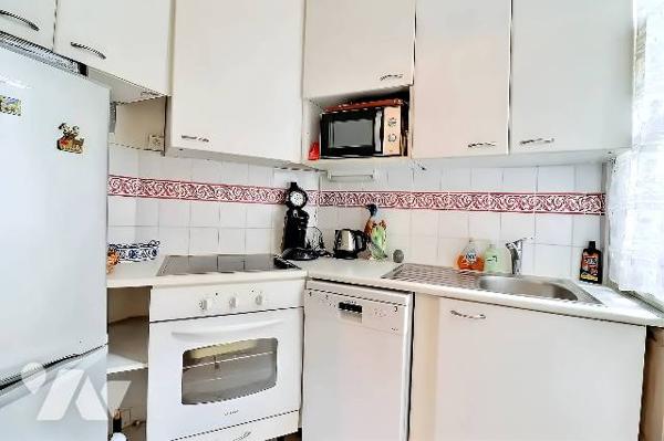 Appartement 3 pièces - Paris 16e - Rue Raynouard / Passy - 50,63 m² Carrez