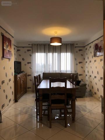 Appartement à vendre à Châlons-en-Champagne dans la Marne (51000), ref : 51084-1227