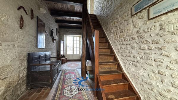 MAISON CHARENTAISE 180 M² JARDIN PISCINE