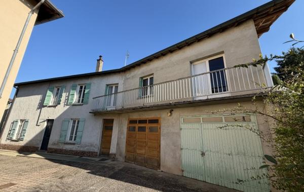 Vente Maison avec garages et terrain à rafraîchir Vonnas   