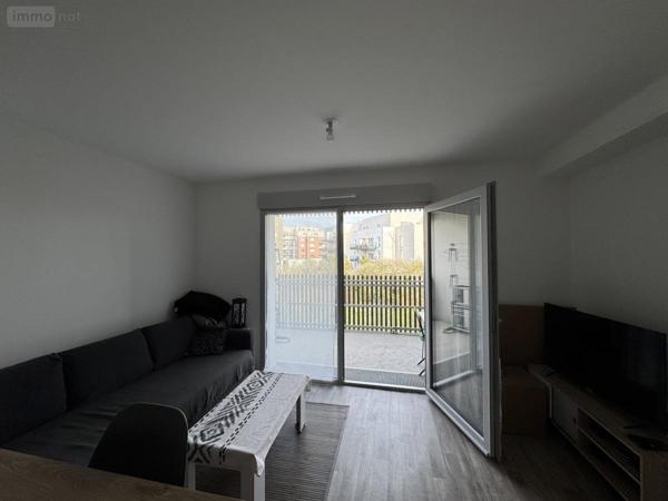 Appartement à louer à Angers dans le Maine-et-Loire (49100), ref : 49009-L112