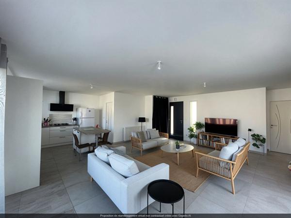 Maison de 2024, à Ferrières, à deux pas des commerces !,  
Ferrieres 17170