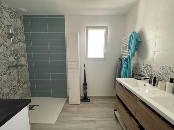 Maison de 2024, à Ferrières, à deux pas des commerces !,  
Ferrieres 17170