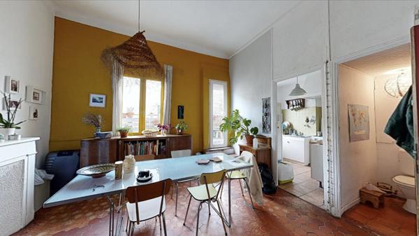 Marseille (13006) Immeuble ancien en pleine propriété VAUBAN